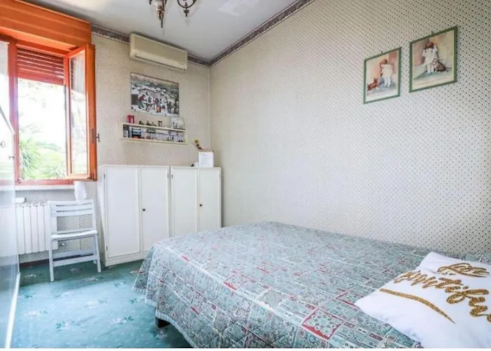 Appartamento Deluxe Vicino Al Mare E Al Centro Con Parcheggio Privato Апартаменты